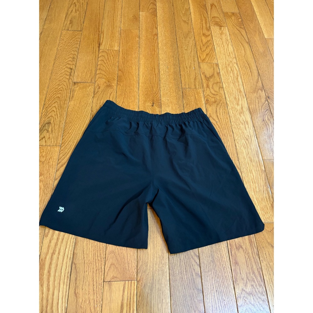 All in Motion Mens Black Athletic Training Shorts Size M Zipper Pockets 7 Inseam